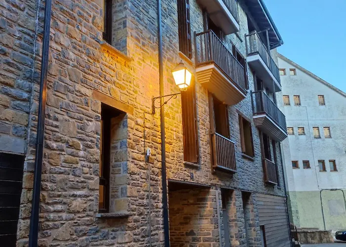 Apartment Vico Escarrilla